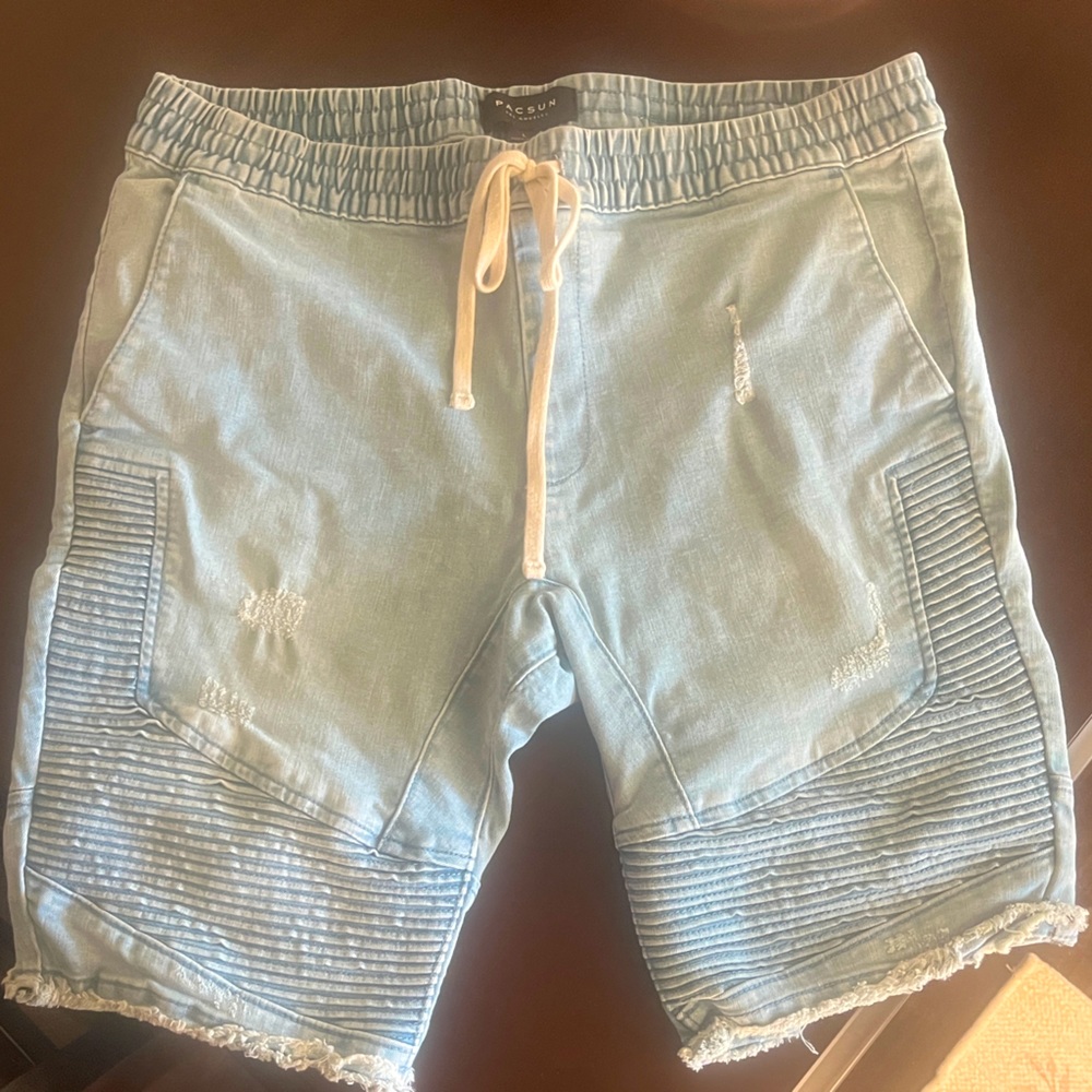 PacSun Men’s Size Large Jean shorts